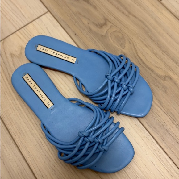 3 Zara Women's Sandals in Black and Blue - Picture 5 of 6